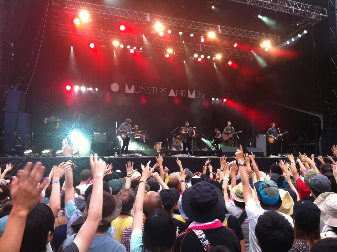 OF MONSTERS AND MEN FUJI ROCK FESTIVAL ’13 – White Stage
