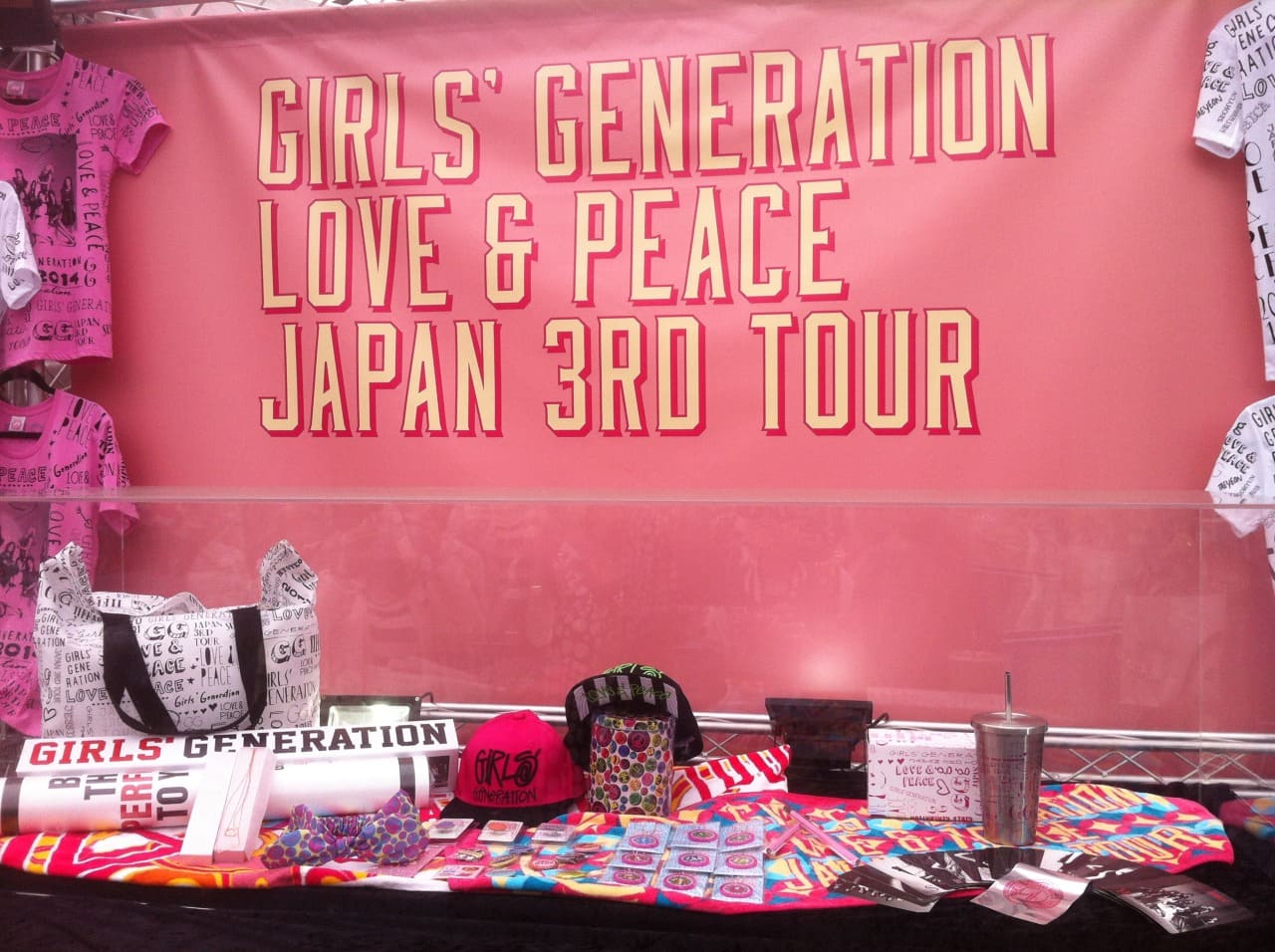 少女時代 Girls’ Generation ～ Love & Peace ～ Japan 3rd Tour