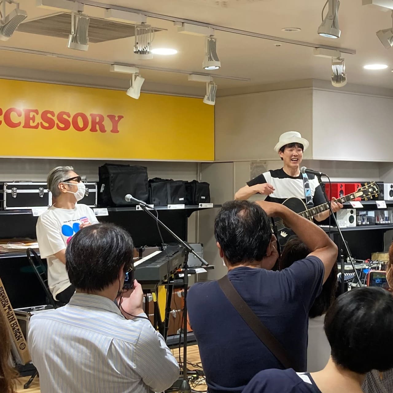 カジヒデキ with 堀江博久 PIED PIPER HOUSE in TOWER RECORDS SHIBUYA 6th Anniversary