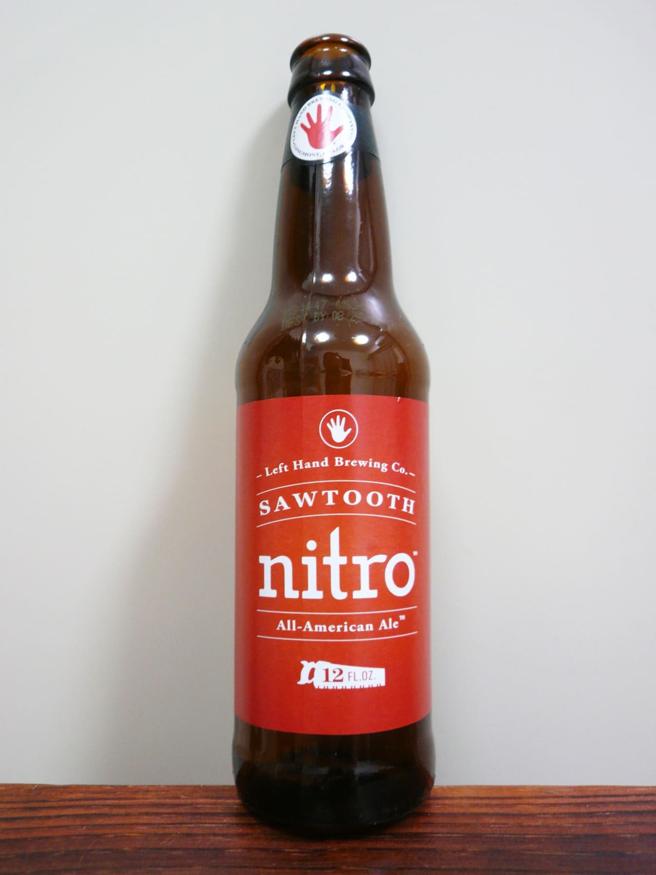 Left Hand Brewing Co. Sawtooth Nitro All-American Ale