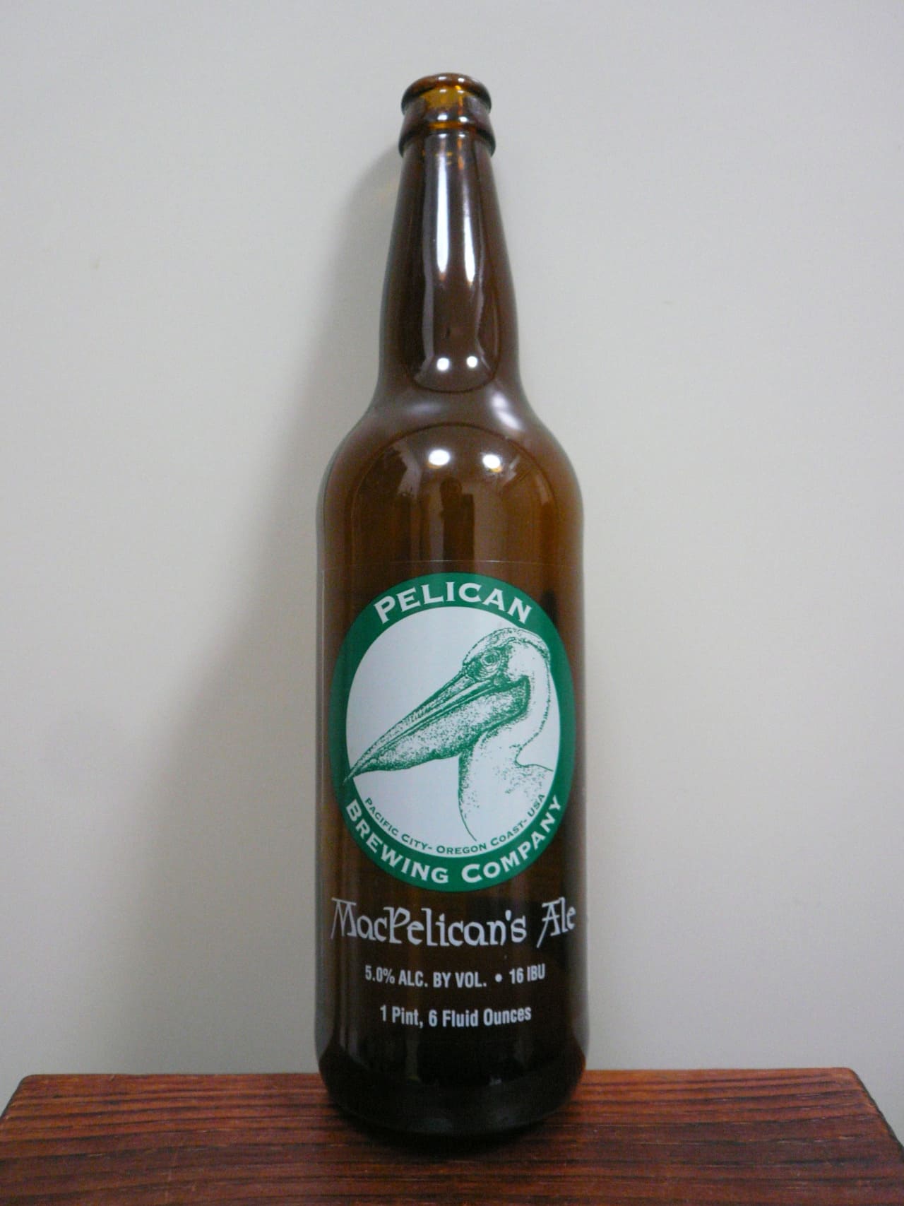 Pelican Pub & Brewery MacPelican’s Ale