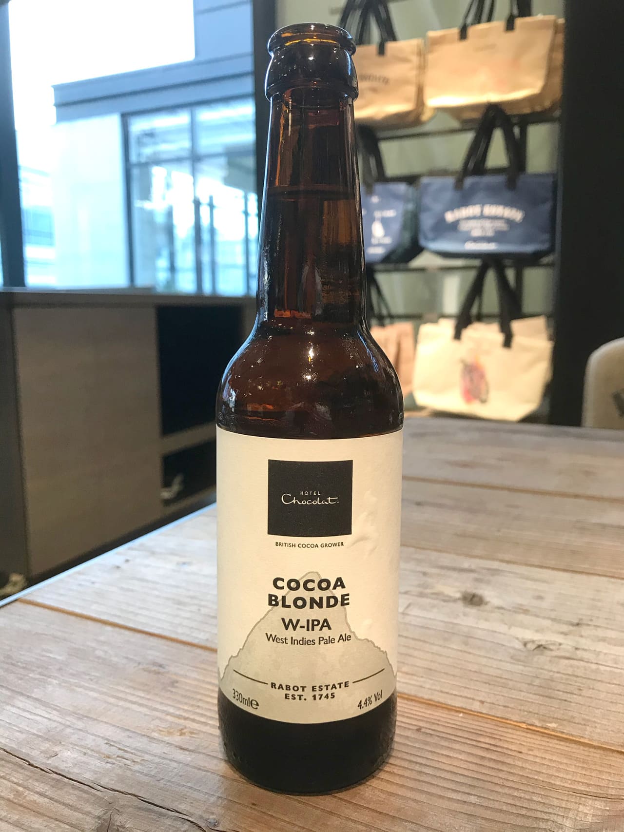 Brewshed Brewery Hotel Chocolat Cocoa Blonde W-IPA