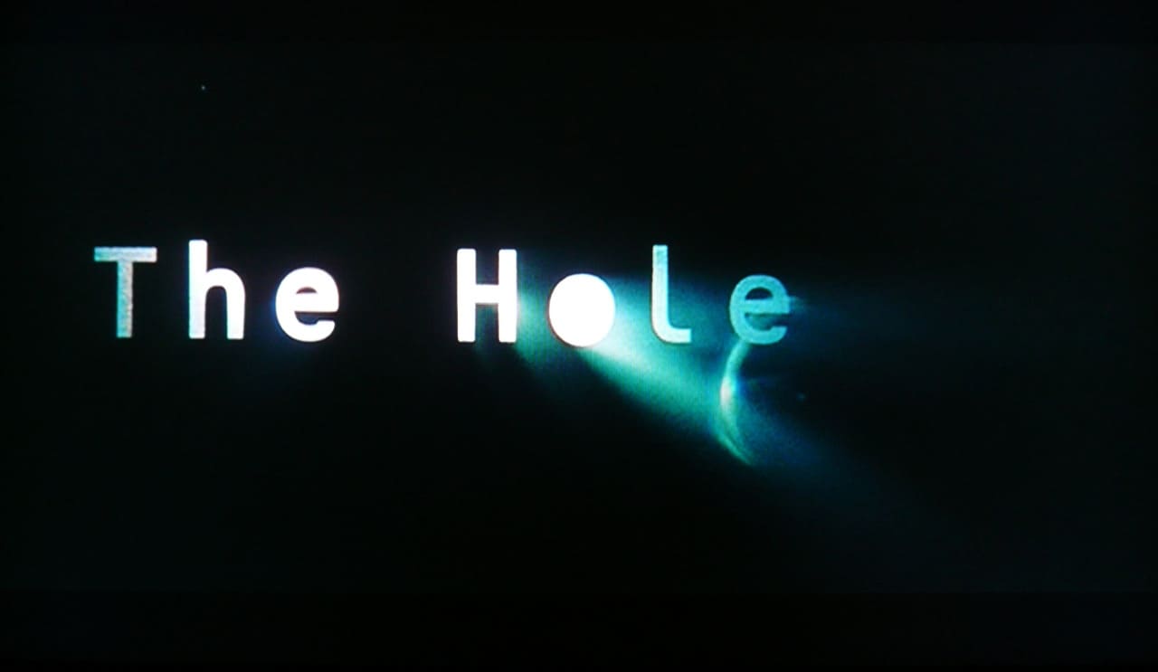 穴 The Hole