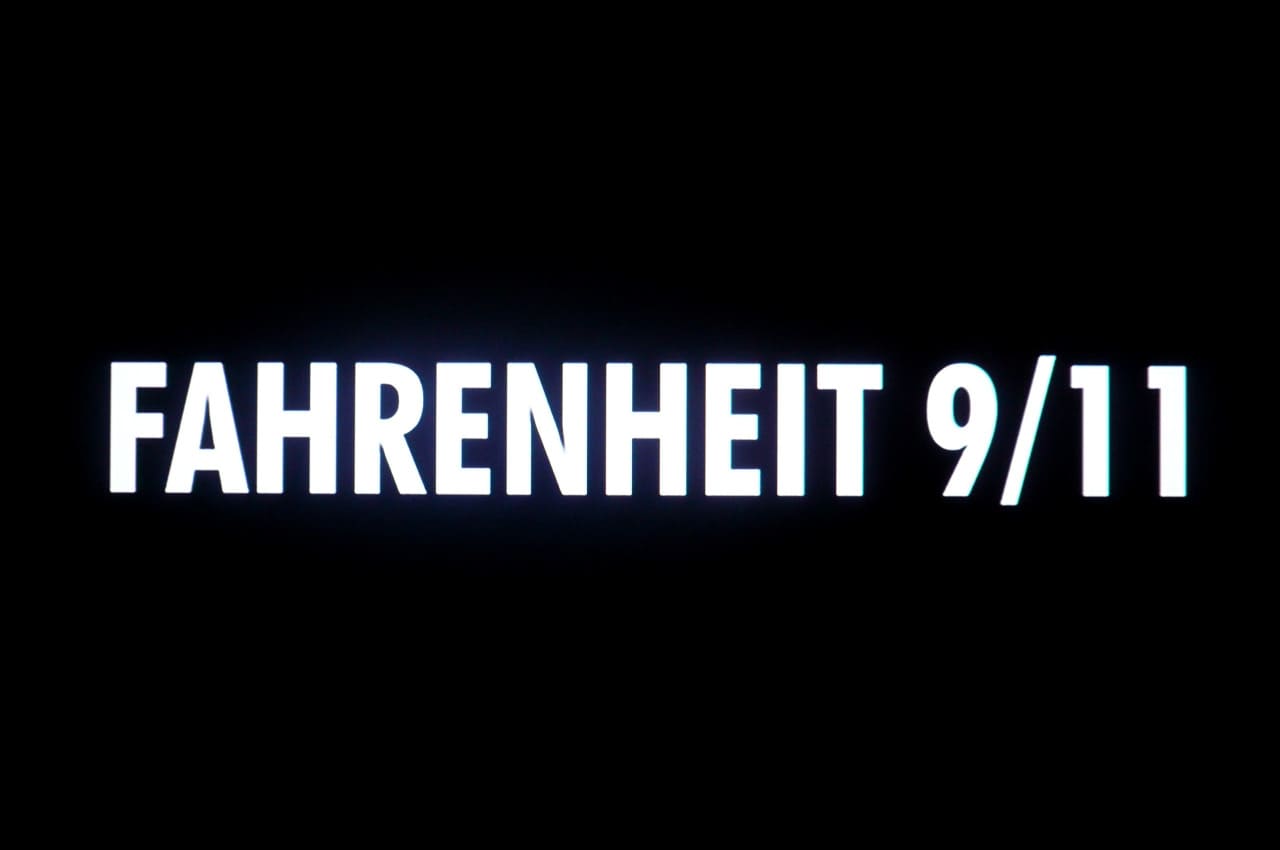 華氏911 Fahrenheit 9/11