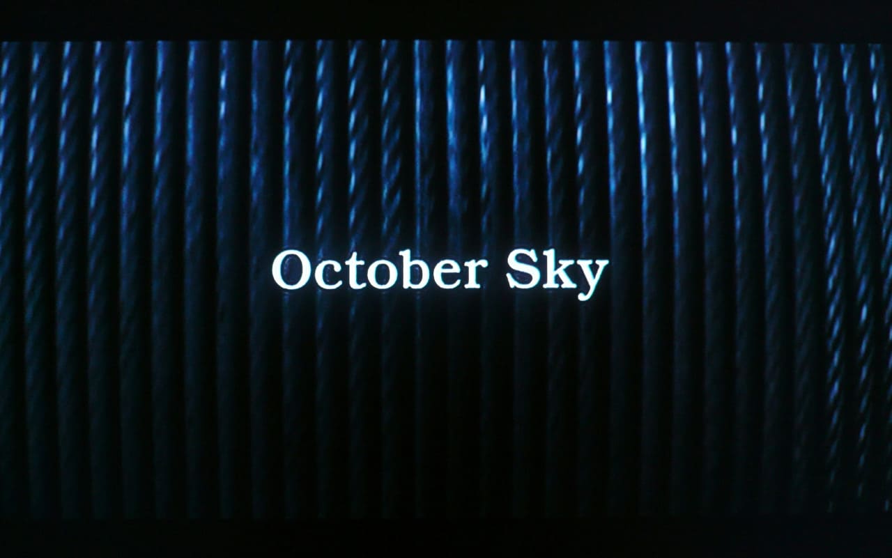 遠い空の向こうに October Sky