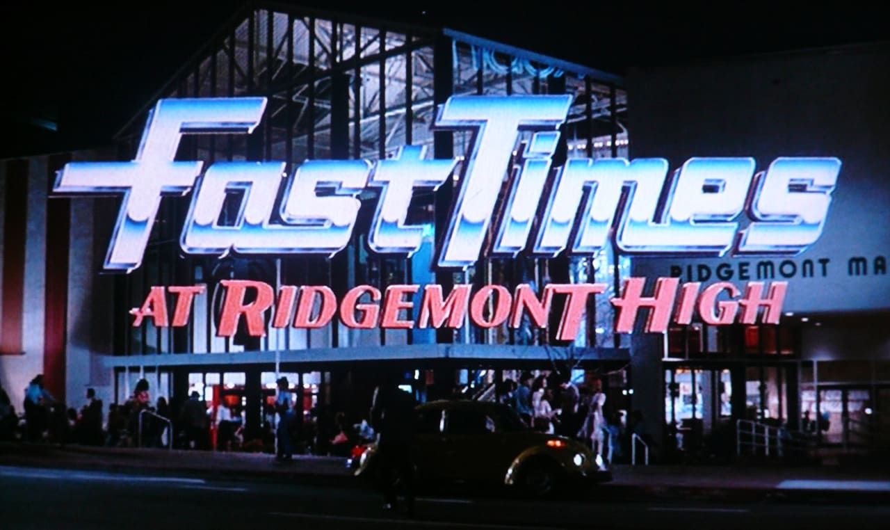 初体験／リッジモント・ハイ Fast Times At Ridgemont High