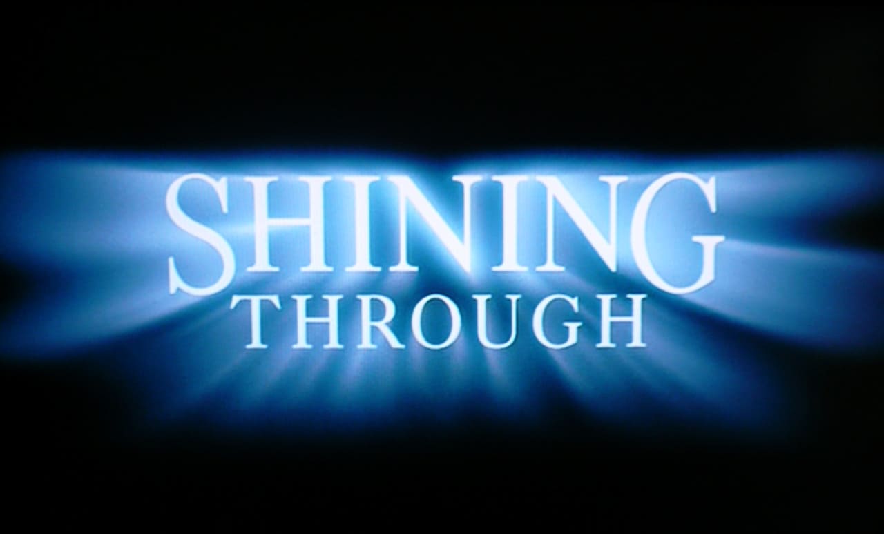 嵐の中で輝いて Shining Through