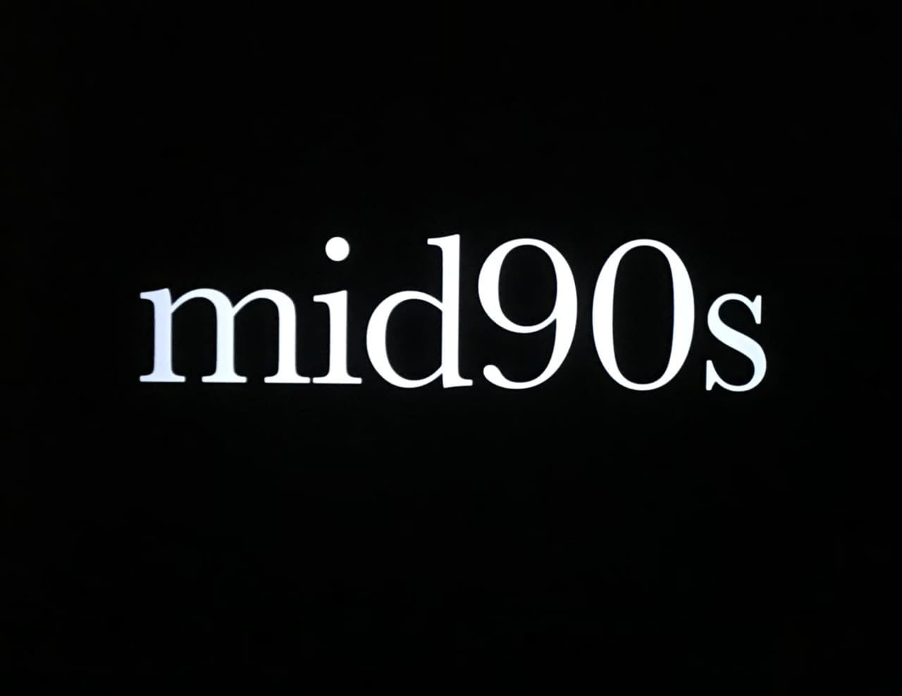 ミッドナインティーズ mid90s