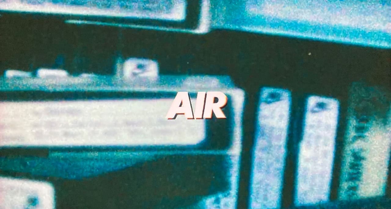 AIR エア