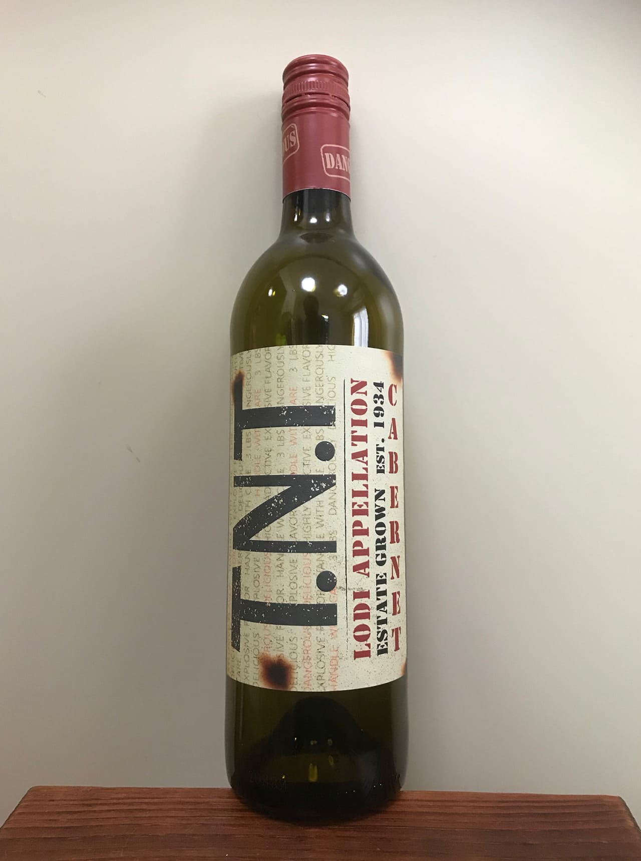 T.N.T Cabernet