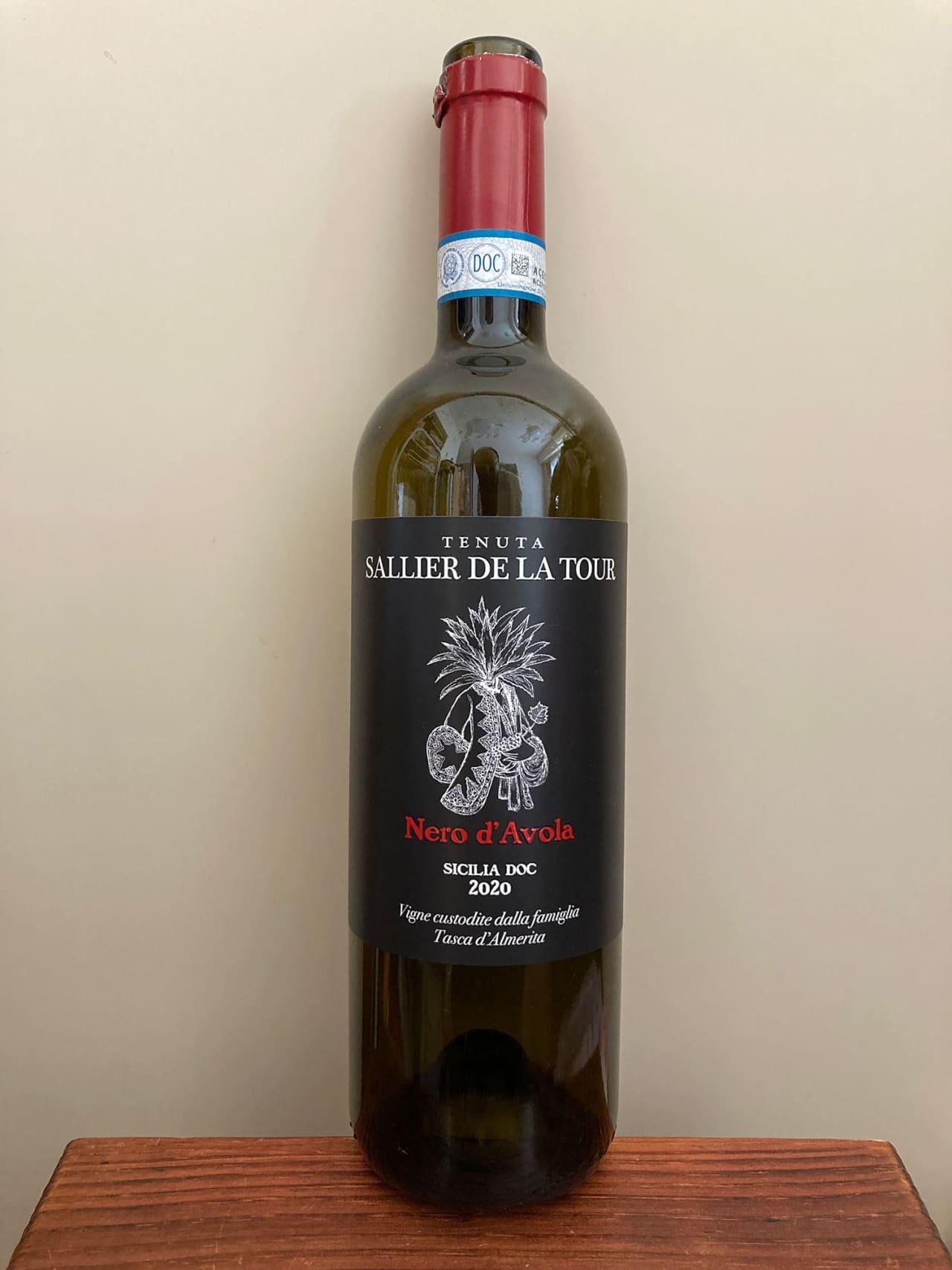 Tenuta Regaleali Sallier de La Tour Nero d’Avola