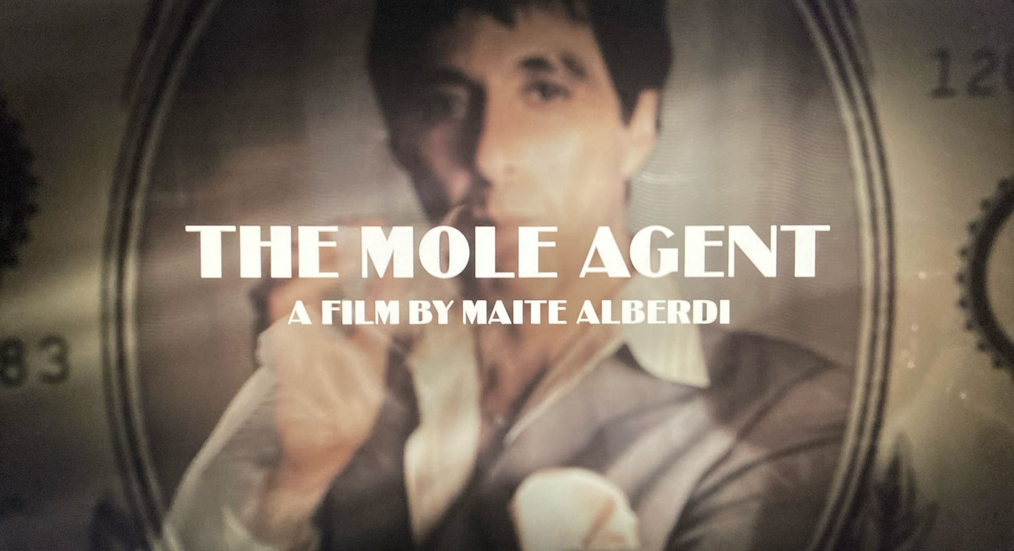 83歳のやさしいスパイ El Agente Topo The Mole Agent