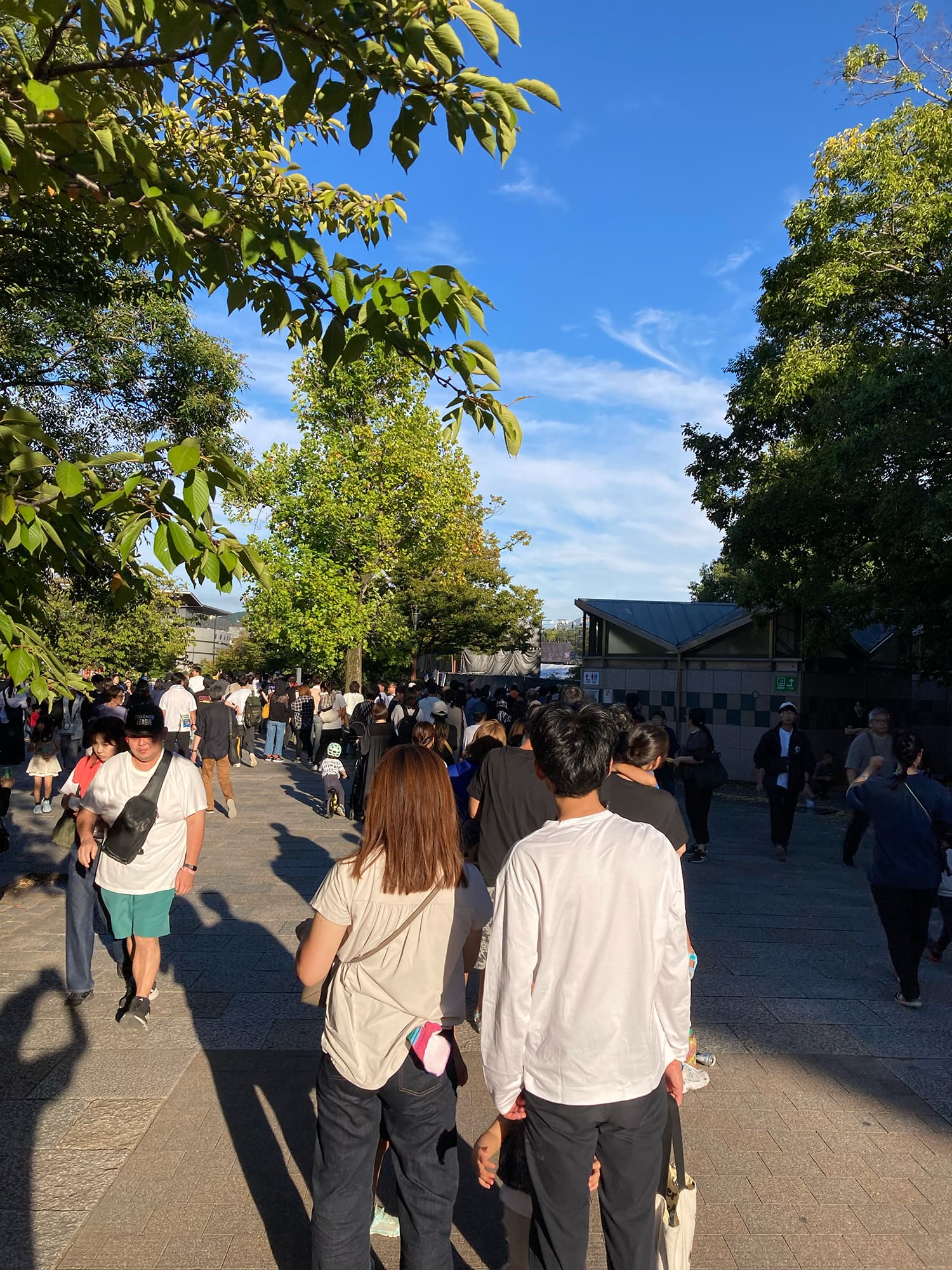 京都音楽博覧会2025 DAY1 くるり、ASIAN KUNG-FU GENERATION、10-FEET、佐野元春 & THE COYOTE BAND、[Alexandros]、Omoinotake、岸田繁弦楽四重奏