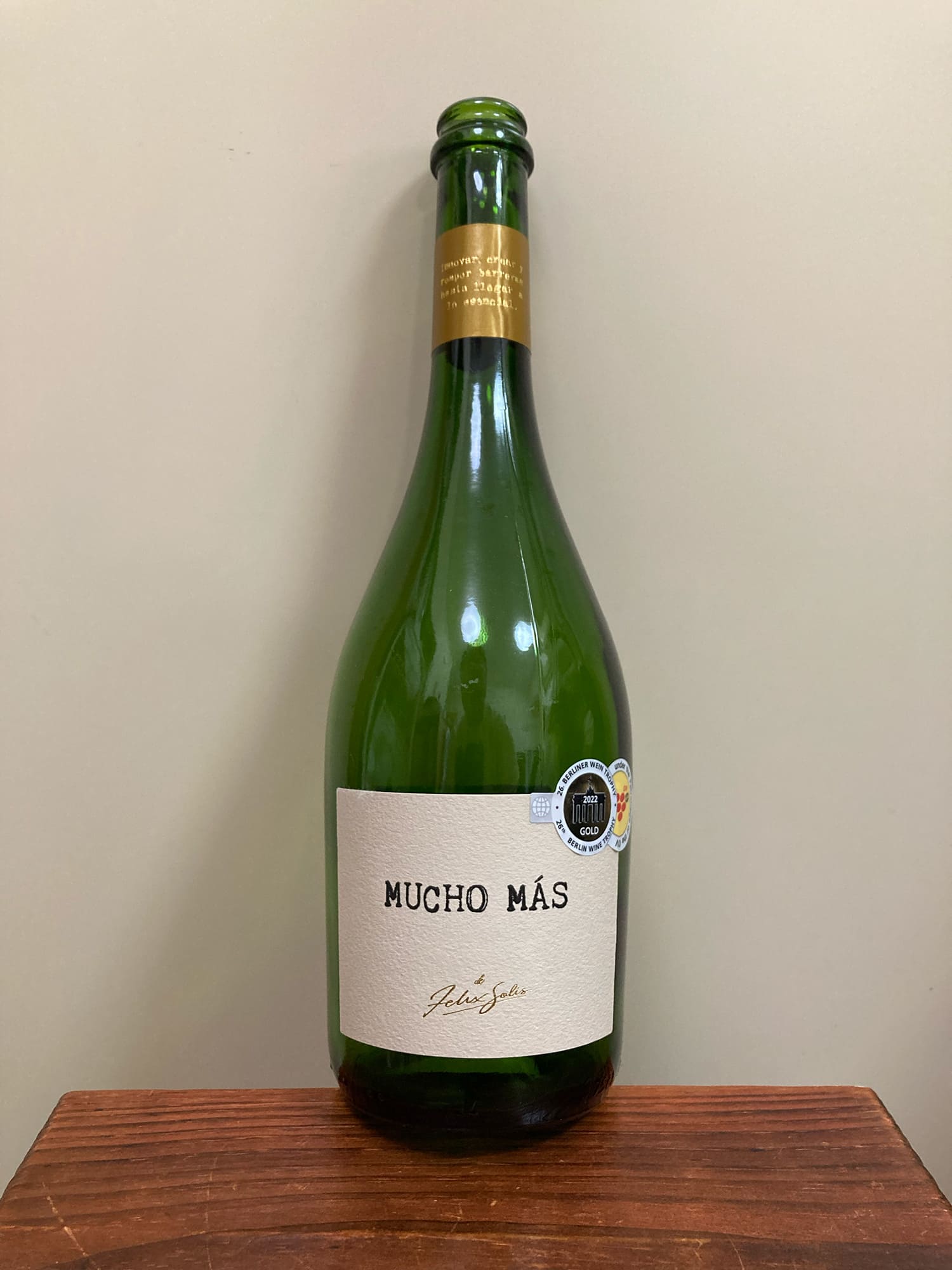 Félix Solís Mucho Más Sparkling N.V.