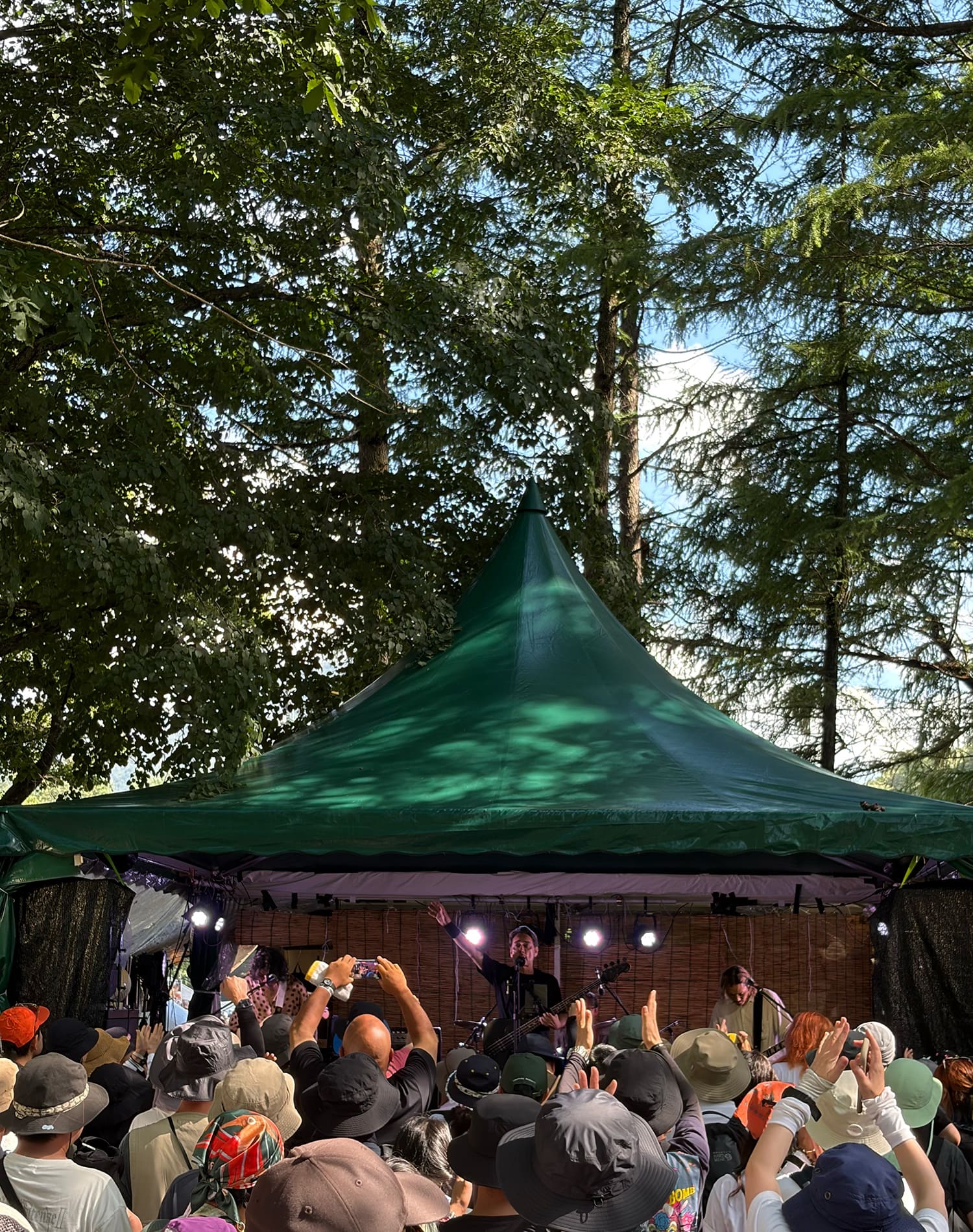NONE THE WiSER Fuji Rock Festival ’26 – 苗場食堂