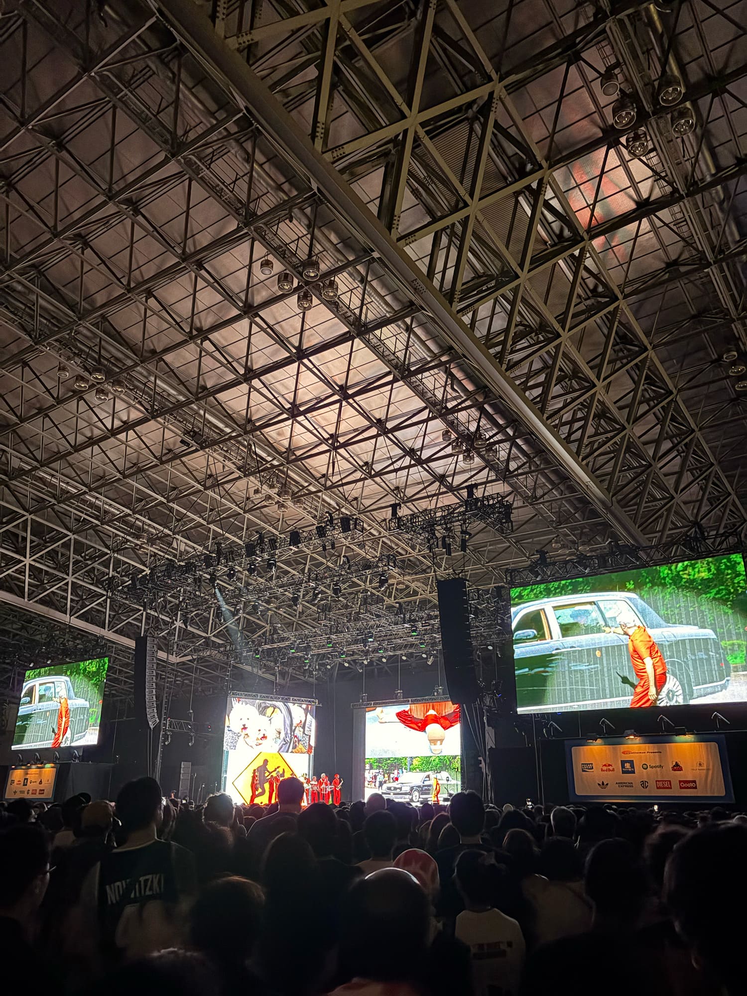 DAVID BYRNE SUMMER SONIC 2026 – MOUNTAIN STAGE