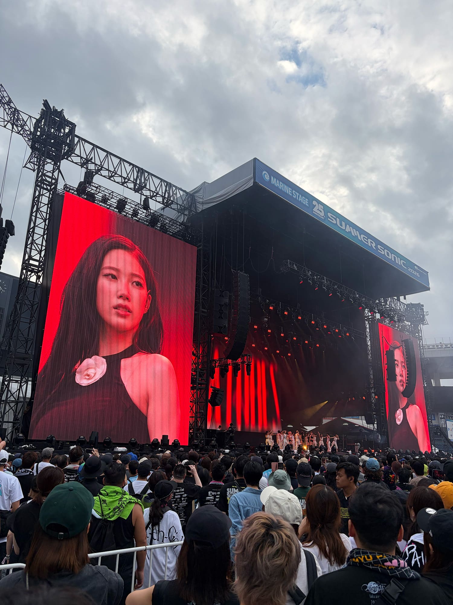 LE SSERAFIM SUMMER SONIC 2026 – MARINE STAGE