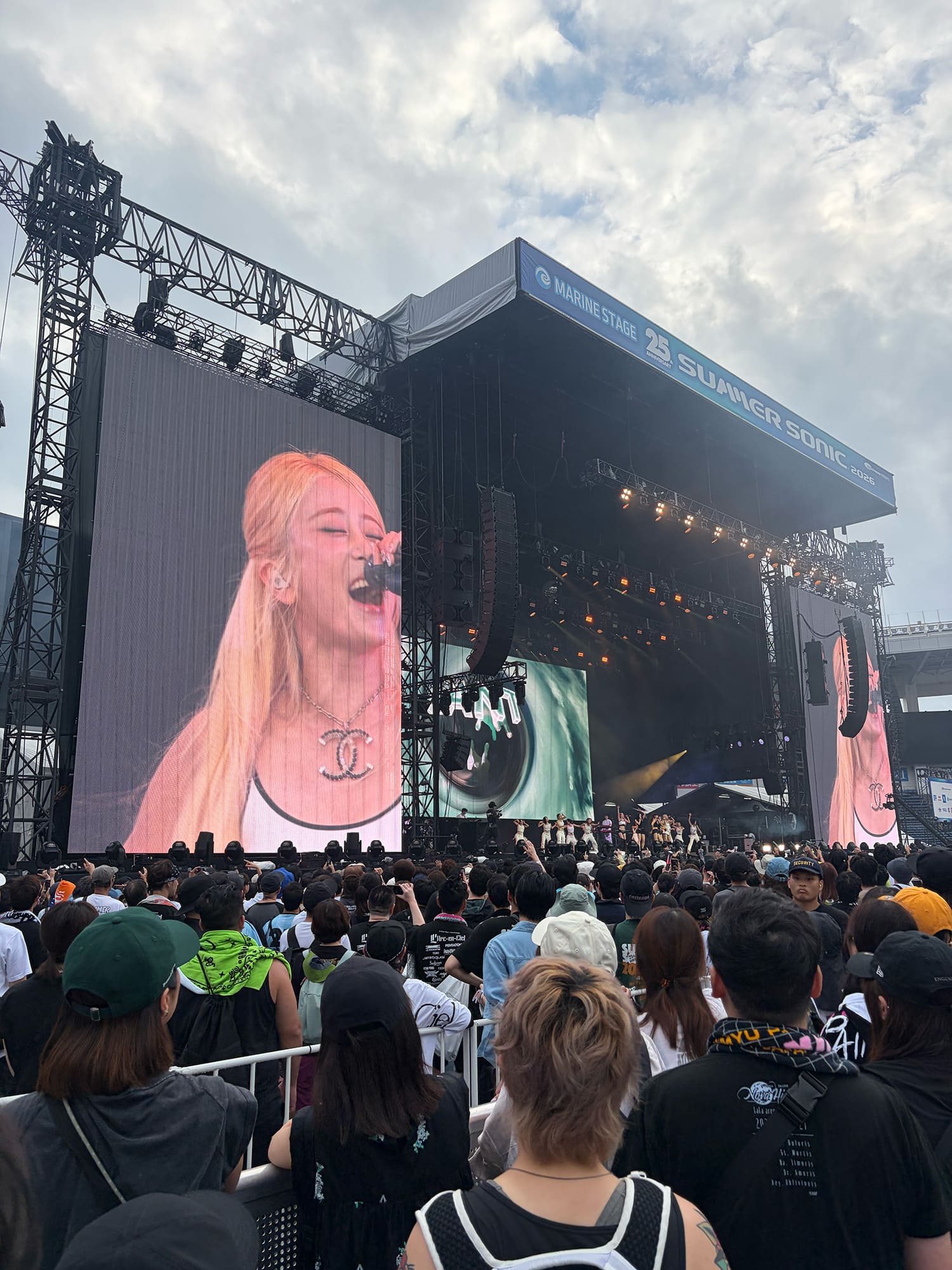 LE SSERAFIM SUMMER SONIC 2026 – MARINE STAGE