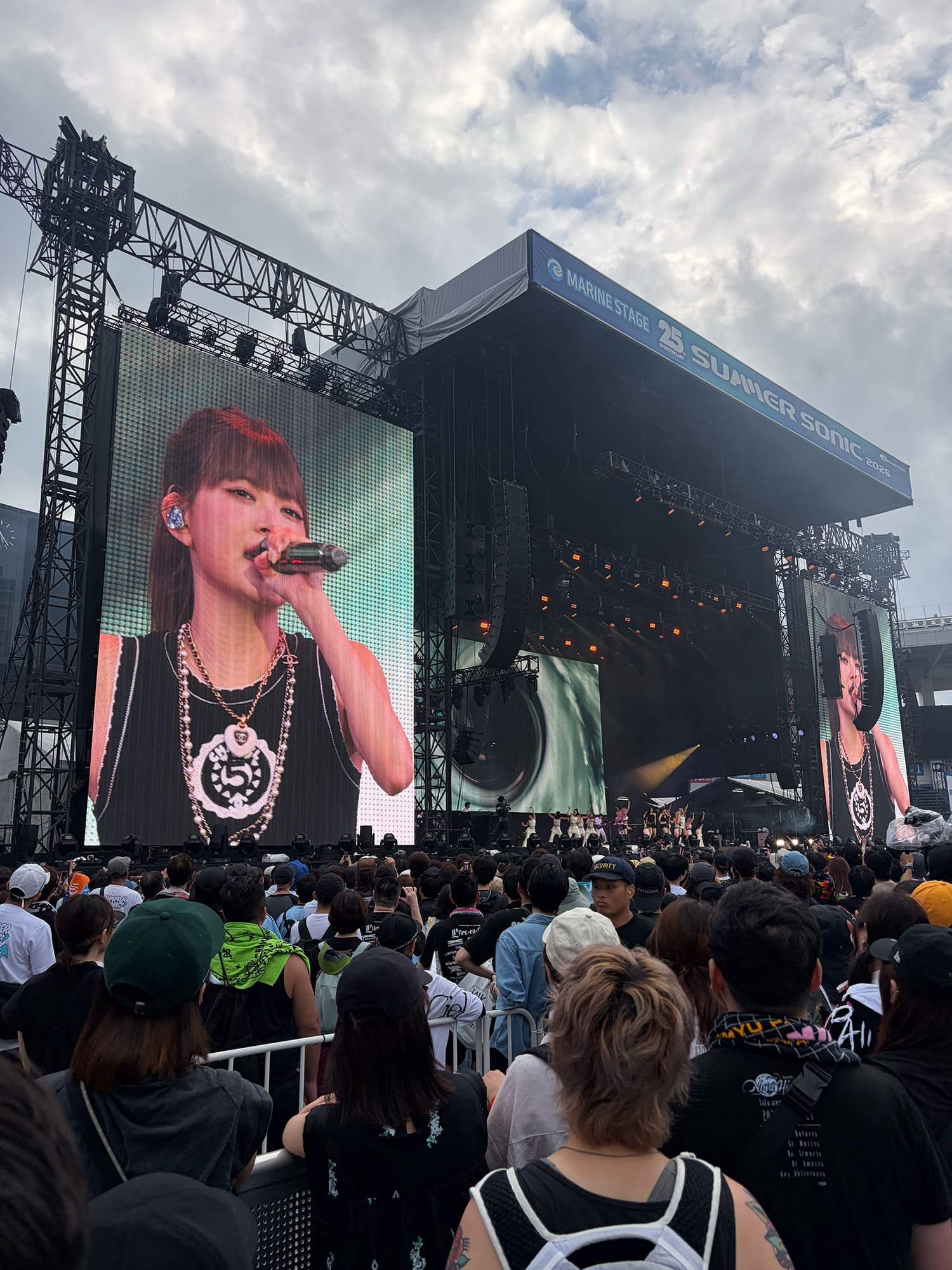 LE SSERAFIM SUMMER SONIC 2026 – MARINE STAGE